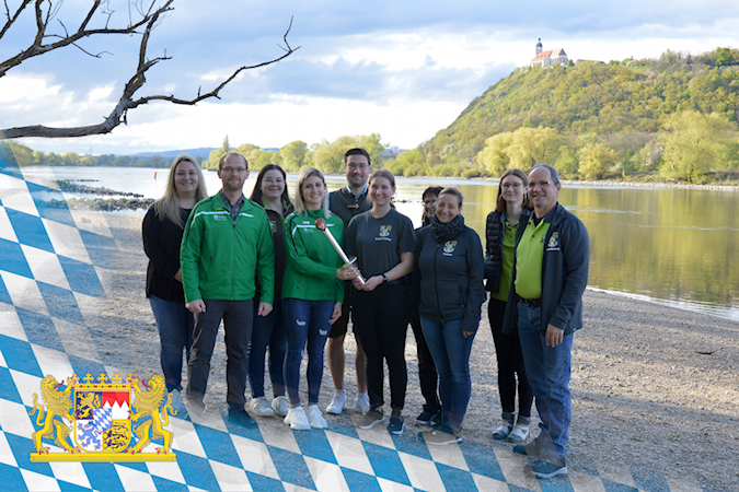 GAU Jugendleitung Straubing-Bogen und Deggendorf vor dem Bogenberg an der Donau